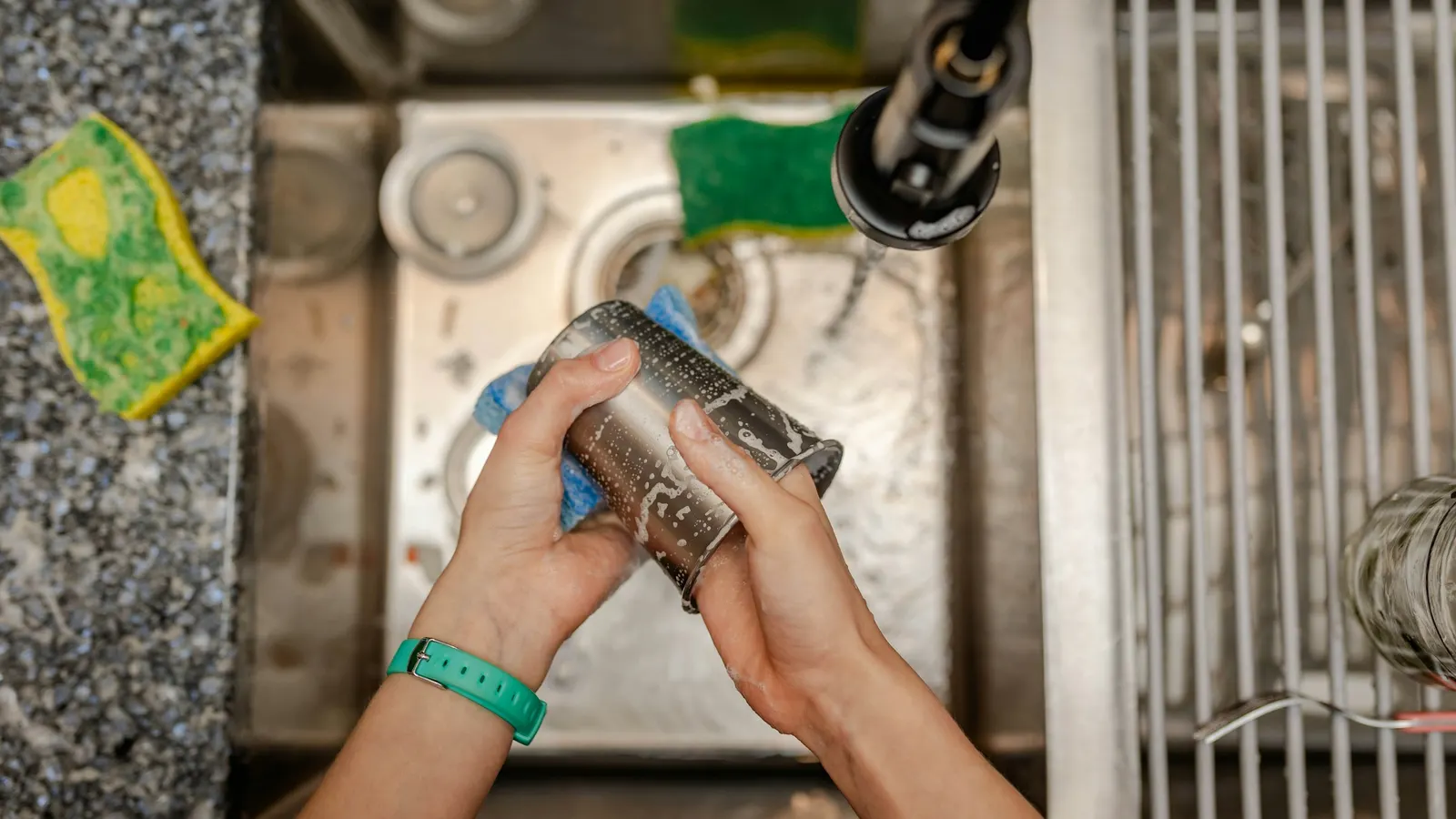 Kitchen & Bathroom Cleaning